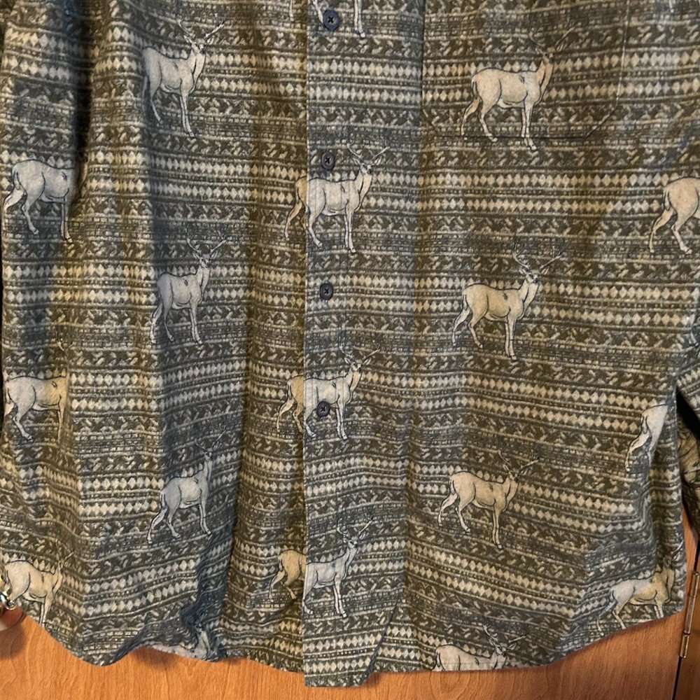 Mens WOOLRICH Sz XXL Green and Tan Pattern w/ Deer Long Sleeve Button Down Shirt - Picture 4 of 7